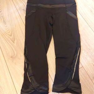 Lululemon capris